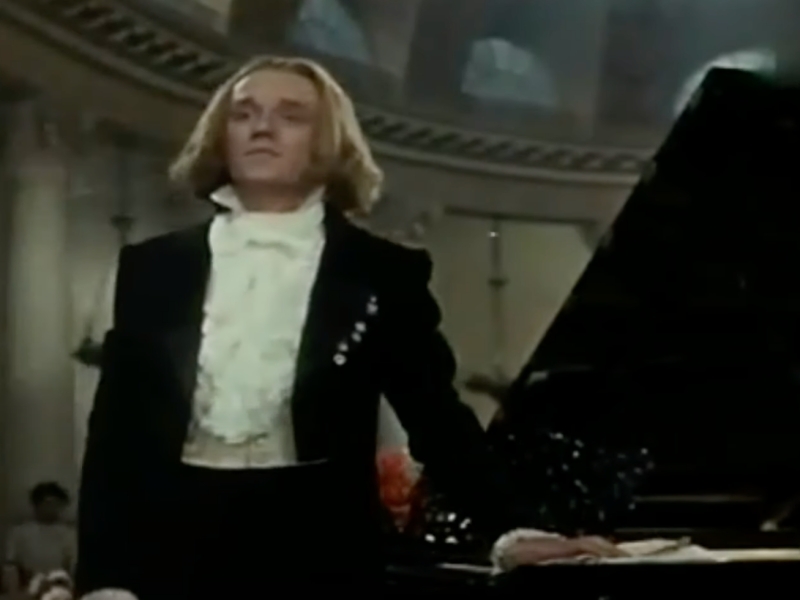 鍵盤上的演技：李希特的螢幕初體驗