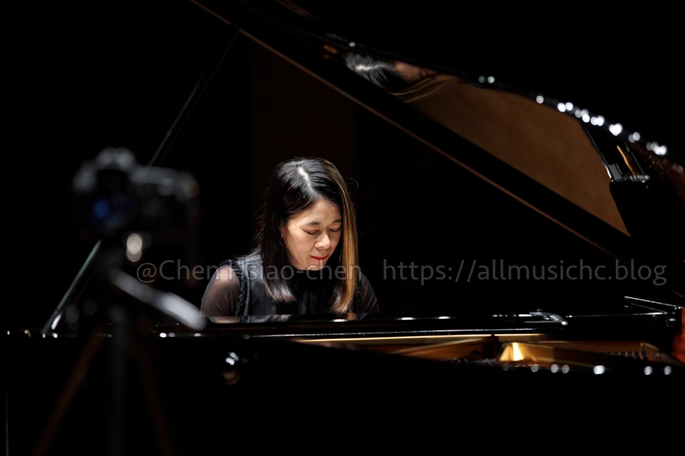 鋼琴家林佳靜（Jenny Lin）